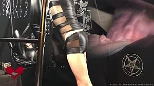 Mistress Gets Her Pussy Fucked On The Sex Swing By Black Gothic Lover