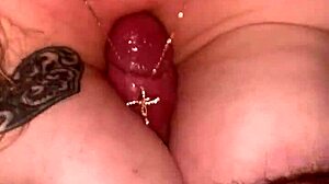 i love big titty fuck and sloppy deepthroat with huge tits