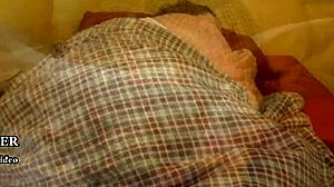 Leah Little, a chubby stepdaughter, experiences her first anal and cleans up.