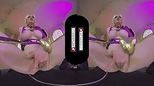 Blonde Carly Rae Summers plays Ivy Valentine in VR cosplay porn.