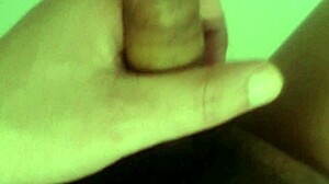 want to see this hot gay guy masturbating wildly?