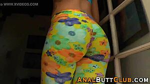 Fetish booty slut intensely struts, toys her ass, and gapes outdoors