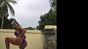 Hot Latina Girl Twerks and Shakes Her Ass with Bold Intensity