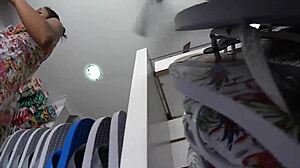 damn, look at that delicious young chick's upskirt view