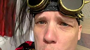 This worst sex tape features deepthroat and doggystyle action