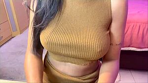 Patricinha feels intense pleasure from pussy licking and cunilingus