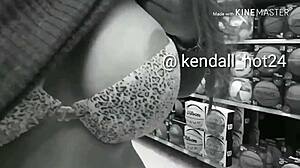 Latina tetona shows big tits in public!