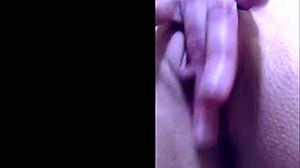 Laruna mave squirts hard in kitchen