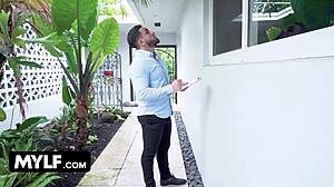 Horny inspector contrasts with stepmother's tits and stepdaughter's cunilingus