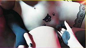 Futanari Threesome: One Dick, Two Pussies?