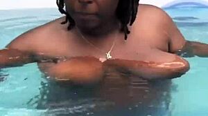 Can I Fuck Myself Good In My Pool?