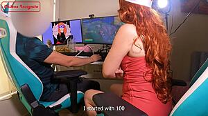 दोस्तों से गेम खेलते मुझे गर्लफ्रेंड चोदती?