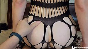 Hey, masked sweetie gets pussy pumped deep with stockings and blowjob