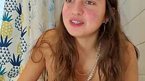 area51freak caught giving squirting tutorial by flatmate