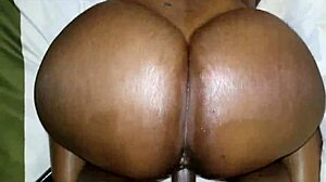 Is that your ass bottom during orgasm?