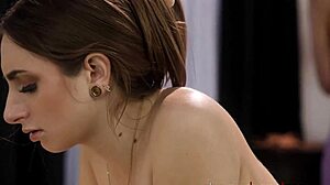 lesbo masseuse alex coal gives massage to penelope kay