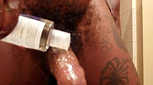 Hallelujah Johnson Feels Intense Pleasure With Lady Fleshlight