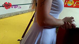 Cristina Almeida Se Exibindo No Restaurante Com Um Vestido Curtinho Filmada Pelo Corno Do Marido