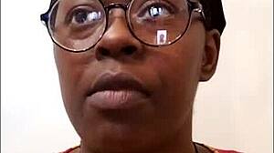 ebony milf slut enjoys kinky solo masturbation session