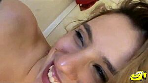 Patricia Kimberlly lets me take her bareback with Binho Ted!