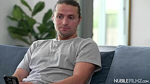 Angel Gostosa Demonstrates Her Workout Routine and Shows Off Her Body