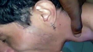 फेवेला में मोटे लंड वाले स्टोनर के साथ क्रूज़िंग