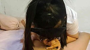 I'm sucking dick in cosplay