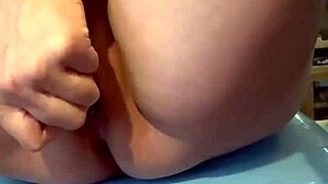 Watch me squirt my pussy!