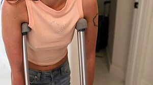 Fucking the delivery guy Aria Valencia with Joshua Lewis in hot POV