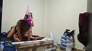 Esta Vez Nos Encontraron La Noche De Infidelidad Estaba Muy Caliente Hasta Que La Esposa De Mi Amante Llego Y Nos Encontro Teniendo Sexo En Su Cama Porno Real Casero