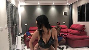 Novinha Gostosa Val Mineirinha Dances in Thong for Local Guys