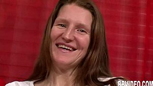 German MILF toys her pussy with a dildo!