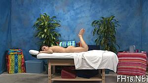 I enjoy giving a ravishing babe a relaxing massage