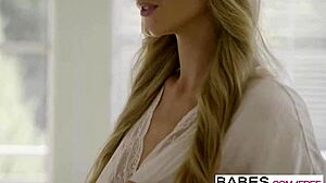 Babes Com - Nancy A and Martin Stein Licking Shaved Pussy