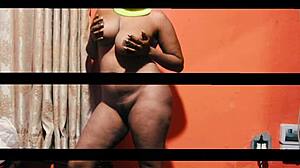 Fresh And Clean Princess Zara With Fat Curvy Ass In 3D