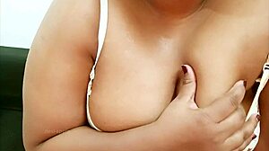 suggestive indian desi bhabhi from kolkata