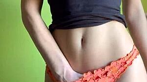 would you play with my wet pussy, maiskii moans?