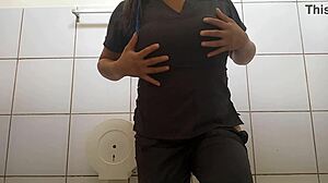 the horny doctor touches herself to seduce her boss, feeling so sexy