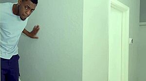 thief lilith morningstar sucks bbc before intense doggystyle pounding