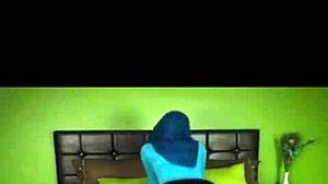 Sexy Arab hijabi shows off her big ass with hot twerking