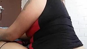 Mature Latina MILF Masturbates In Amateur Video With Passionate Touches