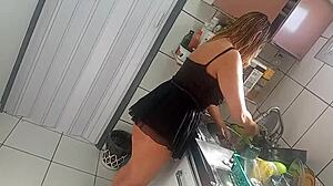 Vlog Features Sarah Rosa, Latina Actress with Big Tits and Ass in Homemade Clip