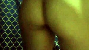 pinay milf dances sexy with her big gaping ass shaking