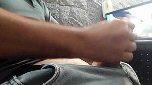 I can't stop masturba��o in this solo session 34