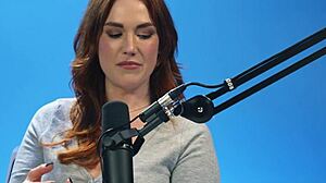 i show how i orgasm with siri dahl. amazing solo masturbation up close.