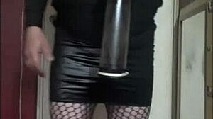 I Feel So Hot Watching This Bisexual Crossdresser Pump Up