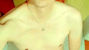 flaco vergon corneador with that monster cock!