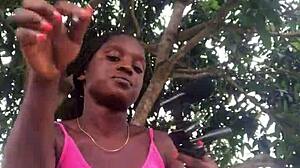 Crazy Bitch Unboxes Package In Front Of Strangers