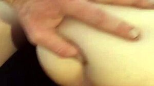 Amateur Babe Receives A Load Of Cum On Her Ass In Homemade Scene