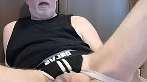 Thomas Odea Shows Big Ass And Cock In Gay Masturbation With Monster Cock